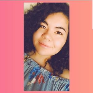 Meet your Posher, Marissa